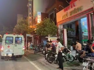 Chồng sát hại vợ trong khách sạn rồi gọi người thân, đợi công an đến