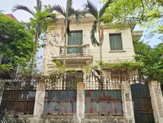 Biệt thự bỏ hoang từng của nguyên Chủ tịch Hà Nội được sử dụng làm trụ sở cơ quan