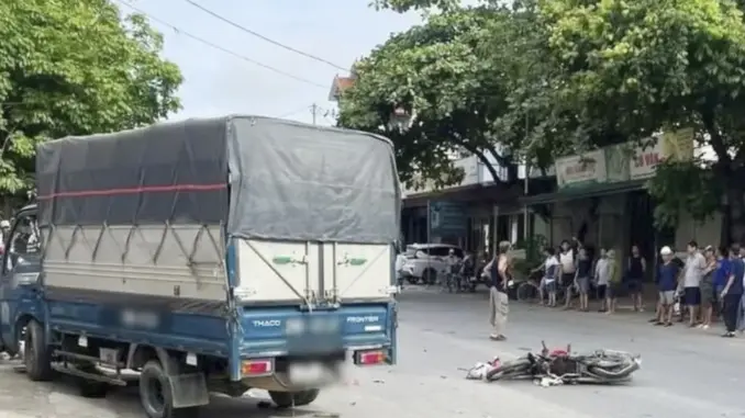 Một gia đình 3 người thư:ơng vo:ng sau vụ va chạm liên hoàn trên quốc lộ Một gia đình 3 người thư:ơng vo:ng sau vụ va chạm liên hoàn trên quốc lộ