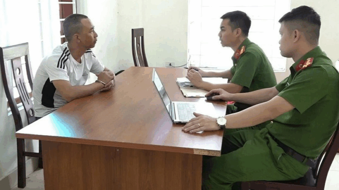 Lộ quá khứ bất hảo của kẻ giả danh công an lừa sinh viên chiếm đoạt tài sản Lộ quá khứ bất hảo của kẻ giả danh công an lừa sinh viên chiếm đoạt tài sản