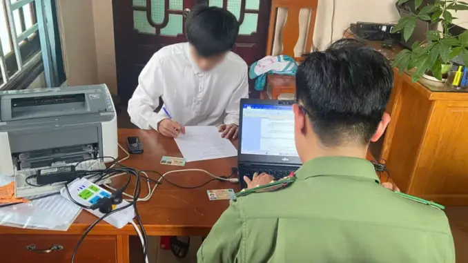 Khởi tố vụ án làm lộ bí mật nhà nước liên quan đề thi tốt nghiệp THPT 2025 Khởi tố vụ án làm lộ bí mật nhà nước liên quan đề thi tốt nghiệp THPT 2025