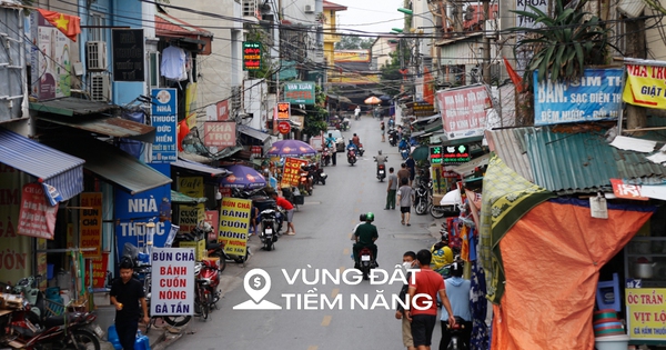 Con phố thắt nút cổ chai, sắp được mở rộng 6 lần để làm đường dẫn cầu 16.000 tỷ Con phố thắt nút cổ chai, sắp được mở rộng 6 lần để làm đường dẫn cầu 16.000 tỷ