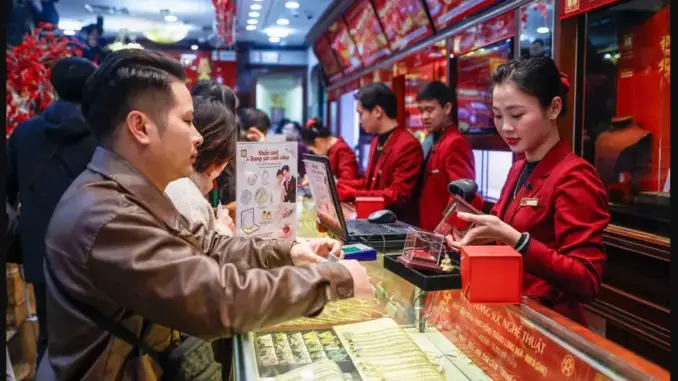 Ngân hàng Nhà nước nêu lý do chênh lệch giá vàng miếng SJC tăng cao 👇👇👇 Ngân hàng Nhà nước nêu lý do chênh lệch giá vàng miếng SJC tăng cao 👇👇👇