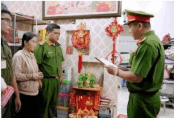 B:ắ-t người phụ nữ bán hàng online doanh thu hàng chục tỉ đồng B:ắ-t người phụ nữ bán hàng online doanh thu hàng chục tỉ đồng