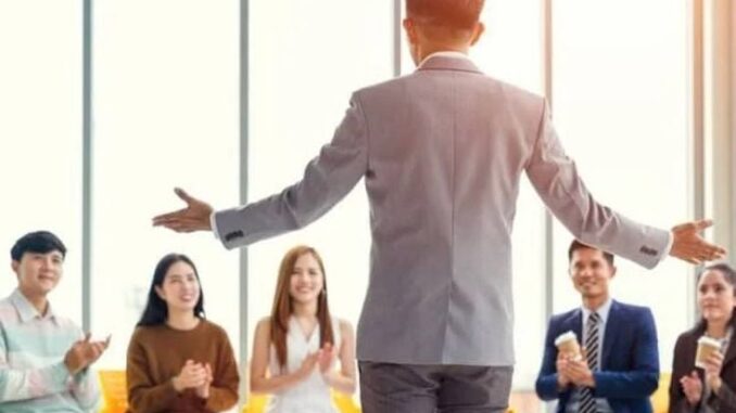 Đặc điểm của người dễ thu hút tiền bạc: Thần Tài luôn bên cạnh, tiền tài tự tìm đến