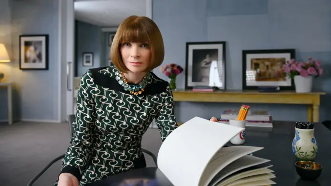 Cả Hollywood sốc khi Anna Wintour rời ghế tổng biên tập Vogue Mỹ sau 40 năm Cả Hollywood sốc khi Anna Wintour rời ghế tổng biên tập Vogue Mỹ sau 40 năm