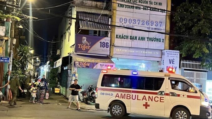 Vụ thanh niên kêu cứu rồi tử vong trong tình trạng lõa thể ở TP.HCM: Bàng hoàng kết quả trích xuất camera Vụ thanh niên kêu cứu rồi tử vong trong tình trạng lõa thể ở TP.HCM: Bàng hoàng kết quả trích xuất camera
