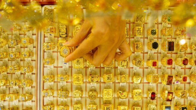 Giá vàng hôm nay 24.6: Đảo chiều lao dốc Giá vàng hôm nay 24.6: Đảo chiều lao dốc