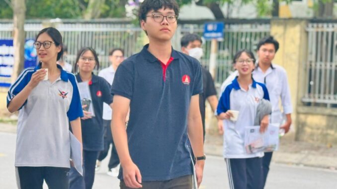 Thông tin chính thức về việc lộ đề thi Toán trên ứng dụng AI Thông tin chính thức về việc lộ đề thi Toán trên ứng dụng AI