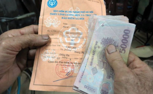 3 trường hợp này sẽ bị tạm dừng việc hưởng lương hưu, trợ cấp BHXH hằng tháng 3 trường hợp này sẽ bị tạm dừng việc hưởng lương hưu, trợ cấp BHXH hằng tháng