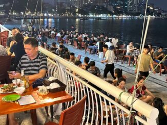 Dự án hồ Đống Đa chưa xong đã bị biến thành quán bia “siêu to, khổng lồ”