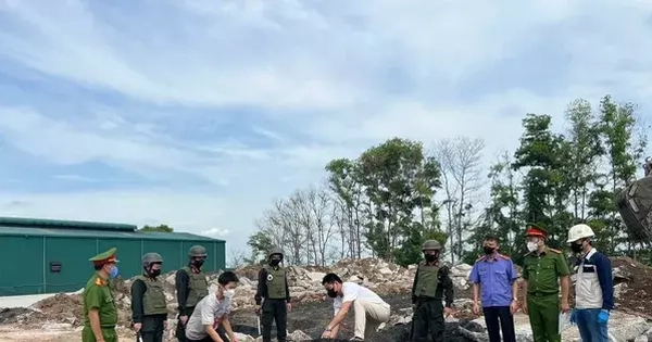 Phát hiện 1 . 600 Tấn chì thải chôn lấp trái phép tại Hà Nội Phát hiện 1 . 600 Tấn chì thải chôn lấp trái phép tại Hà Nội