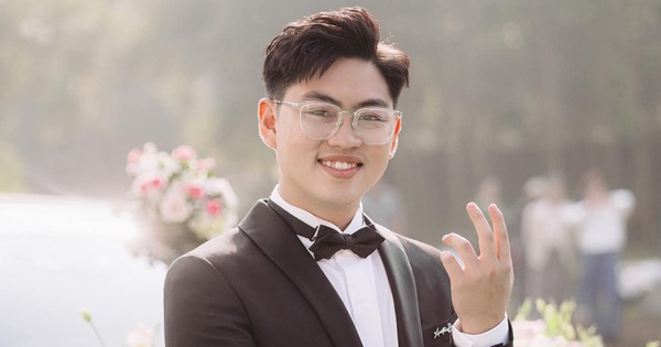 "Bóc" khối tài sản và độ giàu có của giám đốc sinh năm 1999 - con trai Bà Tuyết Diamond "Bóc" khối tài sản và độ giàu có của giám đốc sinh năm 1999 - con trai Bà Tuyết Diamond