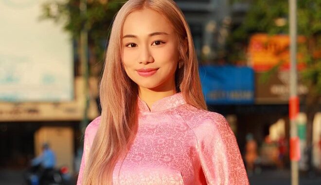 Ông trùm Vbiz đứng lên lấy lại công bằng cho Ngân Hoà vụ xin tiền khán giả: ‘Em ấy sống rất coi trọng danh dự và lòng tự trọng cao’ Ông trùm Vbiz đứng lên lấy lại công bằng cho Ngân Hoà vụ xin tiền khán giả: ‘Em ấy sống rất coi trọng danh dự và lòng tự trọng cao’