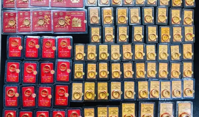Giá vàng diễn biến lạ Giá vàng diễn biến lạ