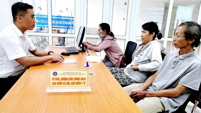 3 trường hợp này sẽ bị tạm dừng việc hưởng lương hưu, trợ cấp BHXH hằng tháng