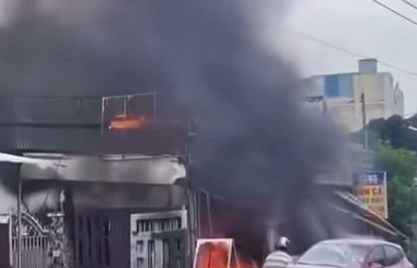 Vợ đi làm đẹp Vợ đi làm đẹp
