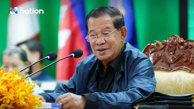 Chủ tịch Thượng viện Campuchia Hun Sen kể hết về lùm xùm với gia tộc Shinawatra trên sóng trực tiếp Chủ tịch Thượng viện Campuchia Hun Sen kể hết về lùm xùm với gia tộc Shinawatra trên sóng trực tiếp