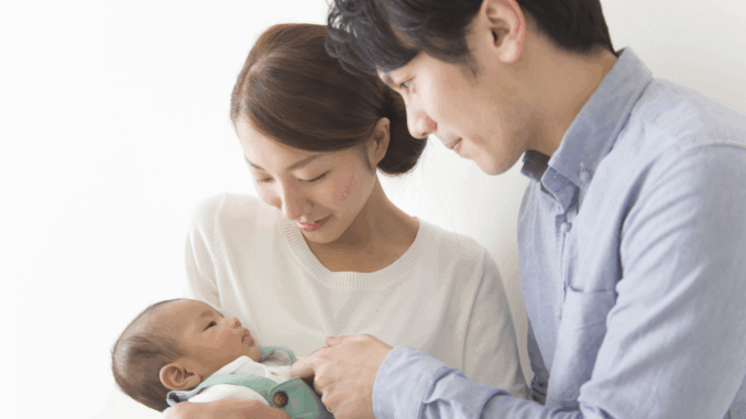 Từ 1/7/2025: Chồng đóng BHXH tự nguyện, vợ ở nhà cũng được hưởng trợ cấp thai sản