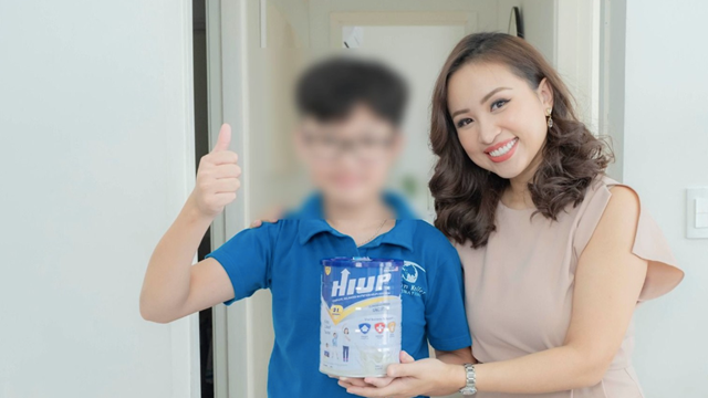 Sau Quang Minh, Vân Hugo nói ‘bị lừa’ khi quảng cáo sữa giả Hiup? Sau Quang Minh, Vân Hugo nói ‘bị lừa’ khi quảng cáo sữa giả Hiup?