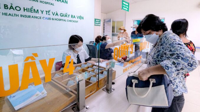 Tin vui lớn cho hàng triệu người Việt tham gia BHYT Tin vui lớn cho hàng triệu người Việt tham gia BHYT
