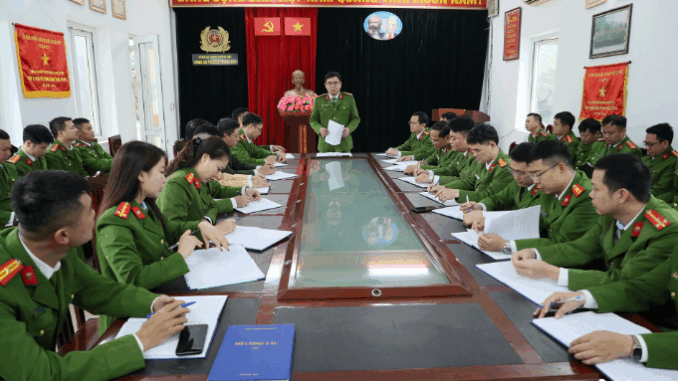 Từ 1/7, toàn quốc có 34 Công an cấp tỉnh, hơn 3.300 Công an cấp xã Từ 1/7, toàn quốc có 34 Công an cấp tỉnh, hơn 3.300 Công an cấp xã