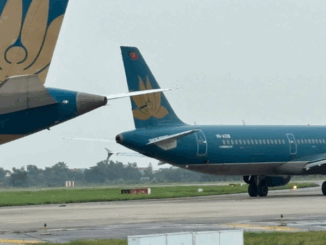 Cả nước hướng về sân bay Nội Bài