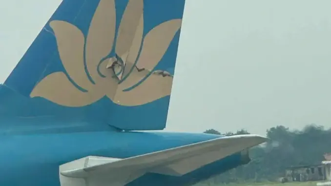Hai máy bay Vietnam Airlines va quệt tại Nội Bài Hai máy bay Vietnam Airlines va quệt tại Nội Bài