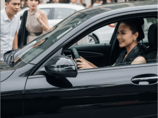 Kh//inh vợ chỉ học hết cấp 2, chồng bắt l/y h/ôn – ai ngờ 6 tháng sau, s/ững s/ờ khi thấy cô lái xe 4 tỷ lướt qua trước mặt