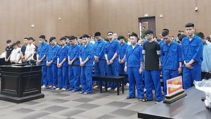 Tuyên án tử hình kẻ cầm đầu nhóm “Trẻ Giải Phóng” sát hại người trên đường Tuyên án tử hình kẻ cầm đầu nhóm “Trẻ Giải Phóng” sát hại người trên đường