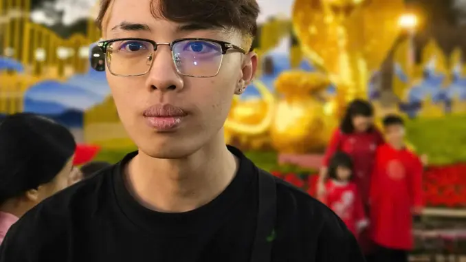 Hình ảnh thanh niên lên xe máy rồi mất tích, người nhà nghi qua nước ngoài b:á:n thậ::::n với gi:á 1,3 tỉ đồng