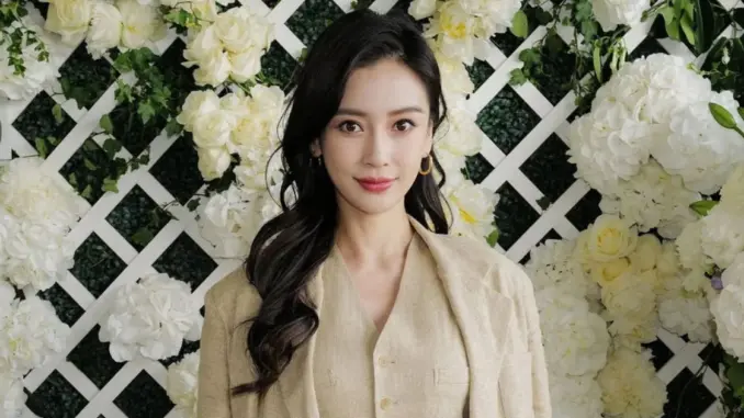 Angelababy được "gỡ bỏ phong sát" Cbiz rúng động! Màn trở lại đầy quyền lực! Angelababy được "gỡ bỏ phong sát" Cbiz rúng động! Màn trở lại đầy quyền lực!