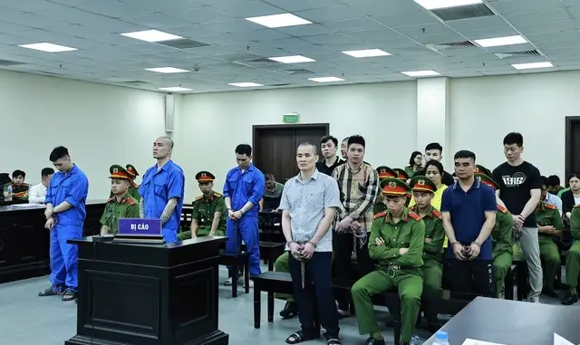 11 người bị tuyên tử hình 11 người bị tuyên tử hình