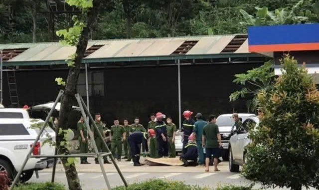 Một người đàn ông… Một người đàn ông…