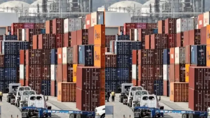 Tổng thống Mỹ dọa áp thuế ‘rất nặng’ đối với các đối tác của Nga Tổng thống Mỹ dọa áp thuế ‘rất nặng’ đối với các đối tác của Nga