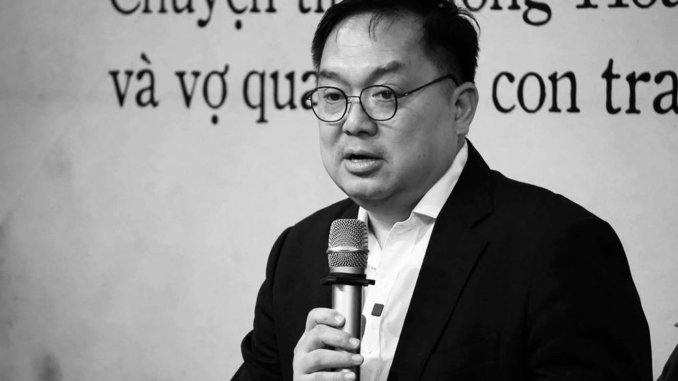Ông Hoàng Nam Tiến qua đời: Tạm biệt người thầy lớn với 2 quan điểm "đánh thức" nhiều bạn trẻ! Ông Hoàng Nam Tiến qua đời: Tạm biệt người thầy lớn với 2 quan điểm "đánh thức" nhiều bạn trẻ!