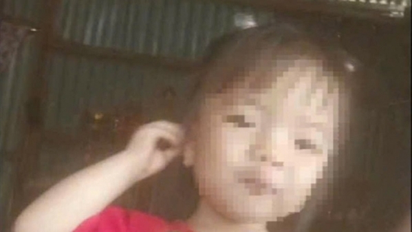 Bé gái hơn 2 tuổi mất tích bí ẩn ở Lâm Đồng Bé gái hơn 2 tuổi mất tích bí ẩn ở Lâm Đồng