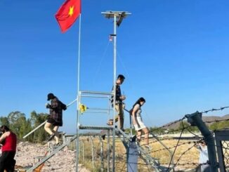 Nghịch lý: 200km đường cao tốc không có trạm dừng chân