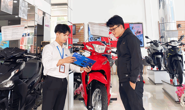 Từ nay, muốn mua xe mới, hàng triệu người dân cả nước bắt buộc phải theo quy định này Từ nay, muốn mua xe mới, hàng triệu người dân cả nước bắt buộc phải theo quy định này