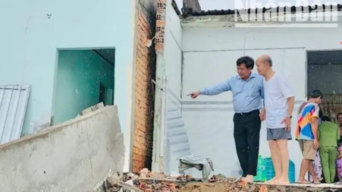 Nhanh chóng khắc phục sạt lở nghiêm trọng tại phường Giá Rai ở Cà Mau Nhanh chóng khắc phục sạt lở nghiêm trọng tại phường Giá Rai ở Cà Mau