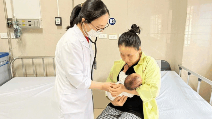 Bệnh nhi 1 tháng tuổi ngộ độc sái thuốc phiện: Cảnh báo hậu quả từ mẹo dân gian Bệnh nhi 1 tháng tuổi ngộ độc sái thuốc phiện: Cảnh báo hậu quả từ mẹo dân gian