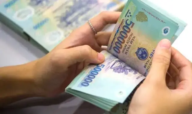 Trưởng thôn, Tổ trưởng dân phố được hưởng phụ cấp bằng 6,0 lần mức lương cơ sở Trưởng thôn, Tổ trưởng dân phố được hưởng phụ cấp bằng 6,0 lần mức lương cơ sở