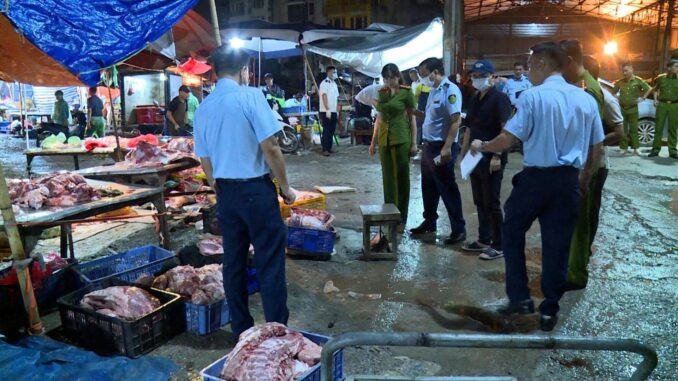 Kinh hoàng lời khai của đối tượng bán lợn bệnh khắp các chợ Phùng Khoang, Tân Mai, Minh Khai