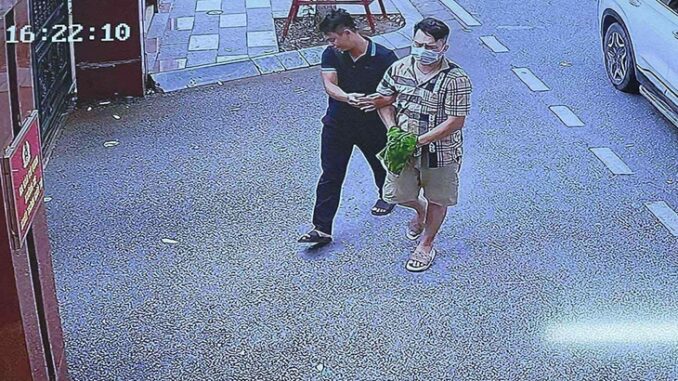 Giang hồ mạng Tiến “bịp” vừa bị bắt là ai? Giang hồ mạng Tiến “bịp” vừa bị bắt là ai?