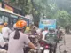Người dân sống trong Vành đai 1 nói gì về cấm xe máy chạy xăng?