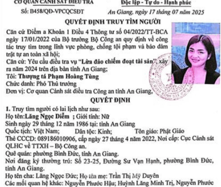 Truy tìm người phụ nữ giả danh nhân viên ngân hàng, chiếm đoạt gần 30 tỉ đồng Truy tìm người phụ nữ giả danh nhân viên ngân hàng, chiếm đoạt gần 30 tỉ đồng