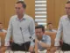 Vụ C.P. Việt Nam: Cán bộ đóng dấu sai quy trình vào heo bệnh bị kỷ luật