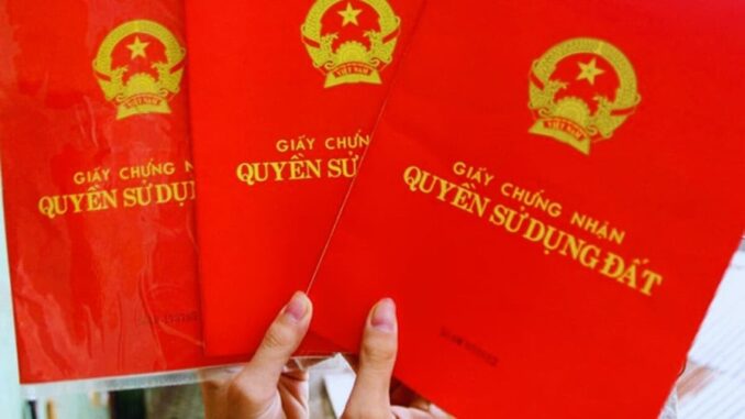 2 trường hợp sẽ được cấp sổ mới khi sang tên Sổ Đỏ năm 2025 2 trường hợp sẽ được cấp sổ mới khi sang tên Sổ Đỏ năm 2025
