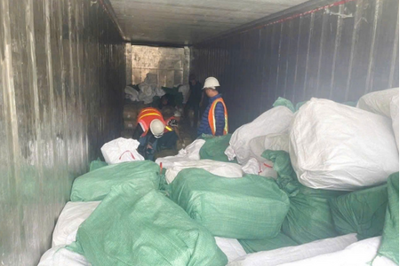 Chuyển vụ án xuất khống 1.400 tấn chân gà sang cơ quan công an Chuyển vụ án xuất khống 1.400 tấn chân gà sang cơ quan công an