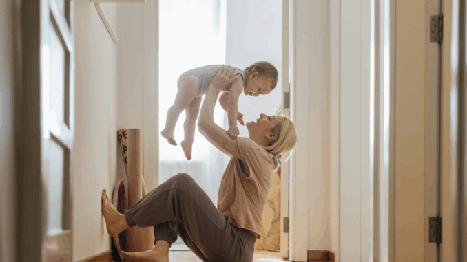 Từ 1/10: Phụ nữ độc thân có quyền sinh con bằng IVF